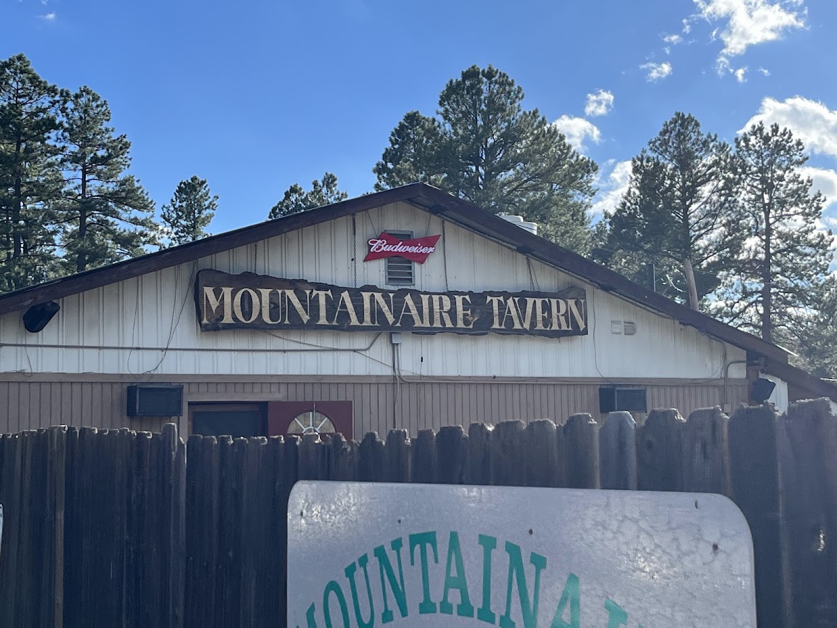 Mountainaire Tavern